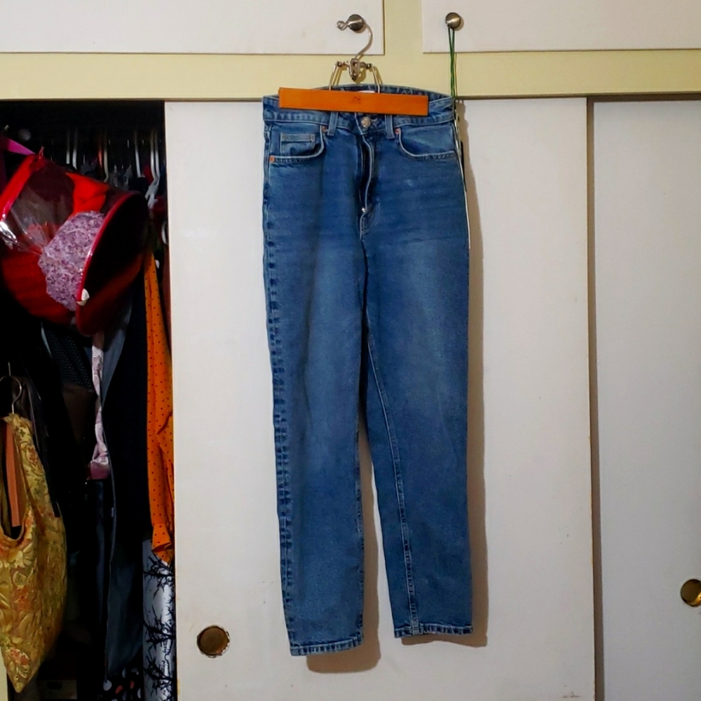 H&M Mom Jeans